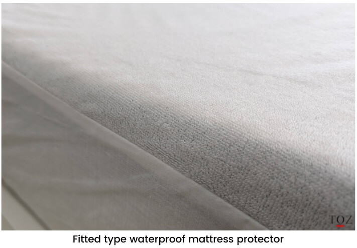 Fitted type waterproof mattress protector