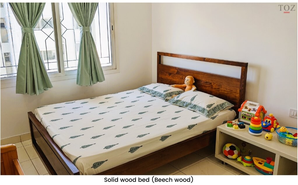 Solid wood bed